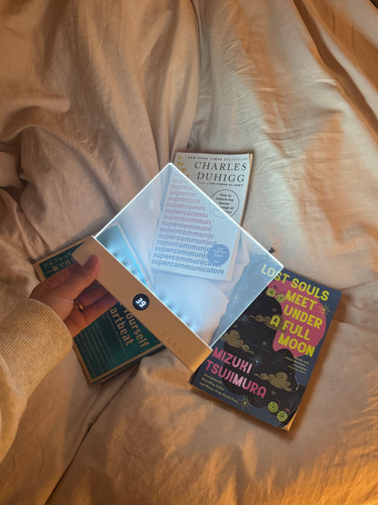 Whispen ナイトブックライト | 隣を邪魔しない、あなただけの没入読書