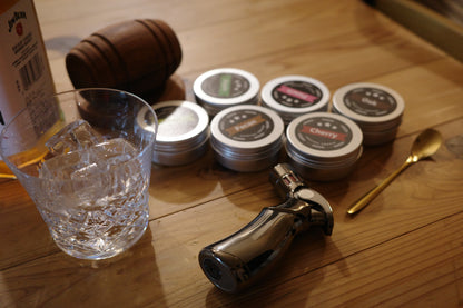 Whispen 瞬間燻製スモーカーキット｜自宅の一杯がバーの余韻に。6種の香りで酔いしれる贅沢ギア